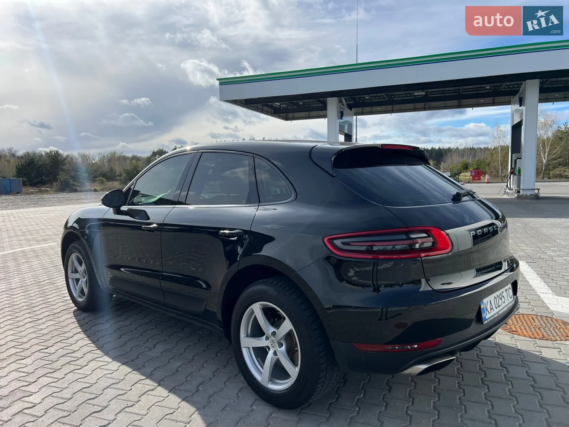2017 Porsche Macan - мініатюра 11
