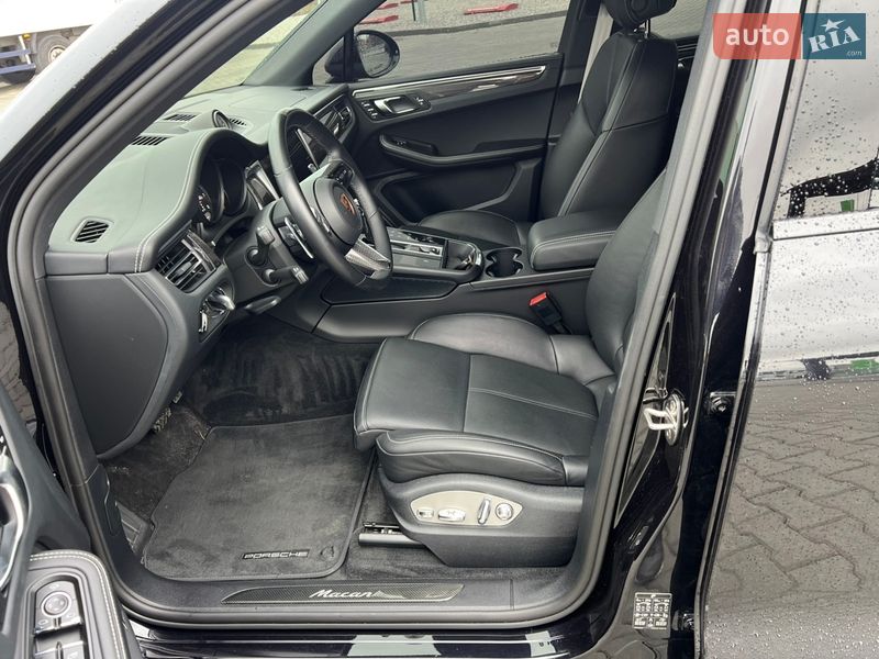 Позашляховик / Кросовер Porsche Macan 2022 в Києві