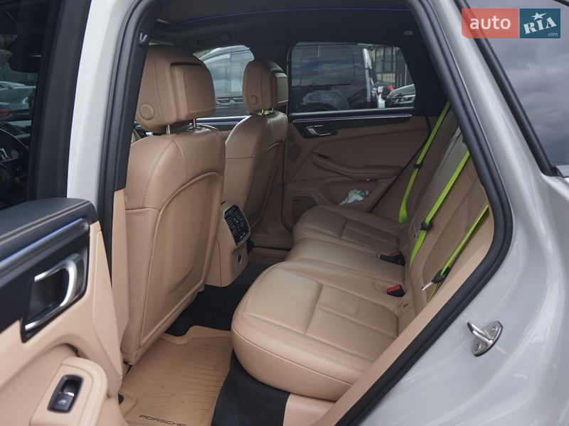 Позашляховик / Кросовер Porsche Macan 2022 в Одесі фото 30 Позашляховик / Кросовер Porsche Macan 2022 в Одесі