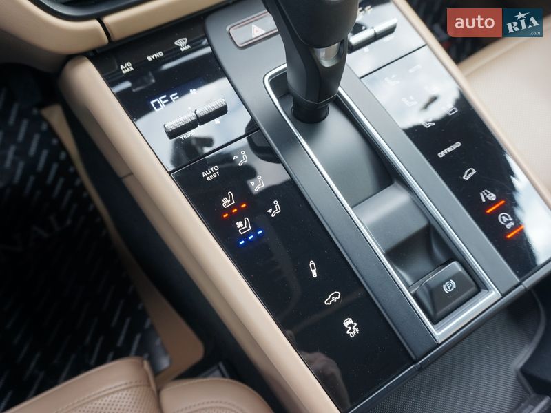 Позашляховик / Кросовер Porsche Macan 2022 в Одесі фото 67 Позашляховик / Кросовер Porsche Macan 2022 в Одесі