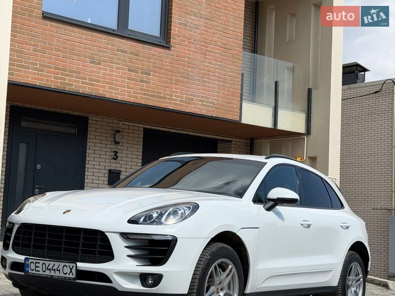 Внедорожник / Кроссовер Porsche Macan 2015 в Черновцах