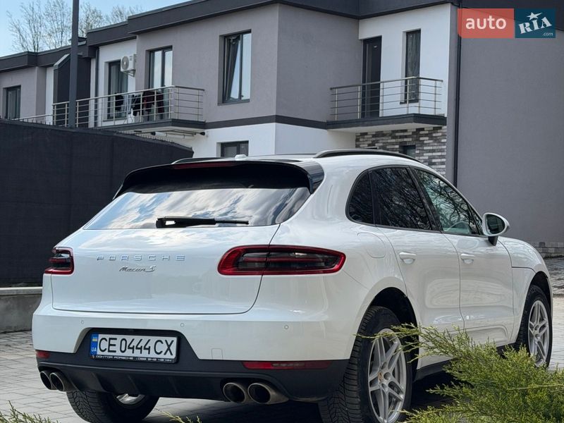 Внедорожник / Кроссовер Porsche Macan 2015 в Черновцах