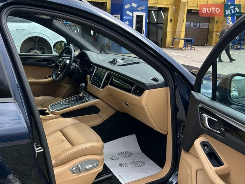 Позашляховик / Кросовер Porsche Macan 2018 в Дніпрі