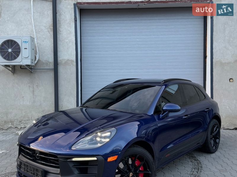 Позашляховик / Кросовер Porsche Macan 2022 в Чернівцях