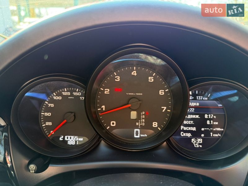 Внедорожник / Кроссовер Porsche Macan 2016 в Кропивницком