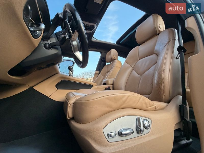 Внедорожник / Кроссовер Porsche Macan 2018 в Одессе