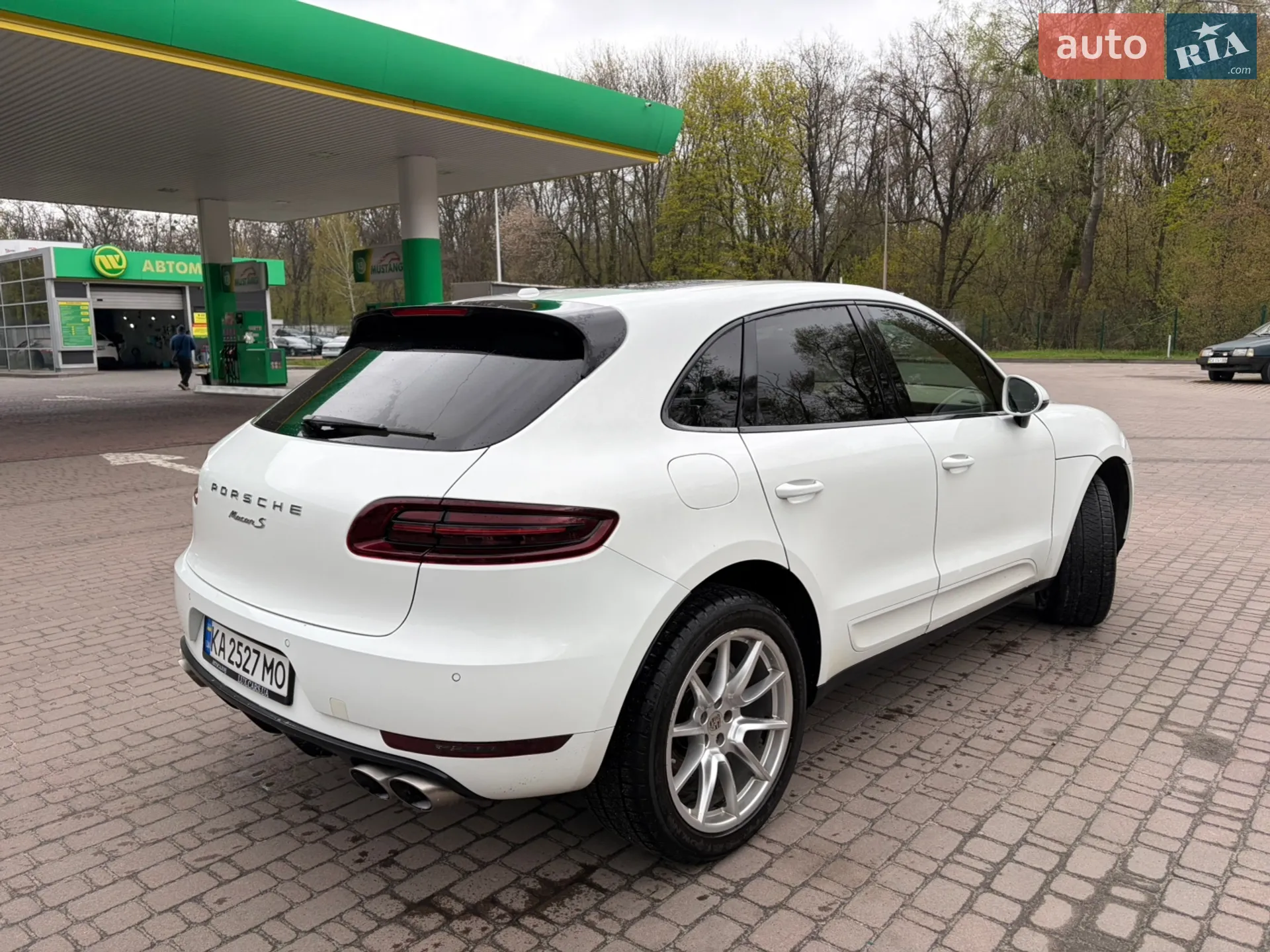 2016 Porsche Macan - мініатюра 14