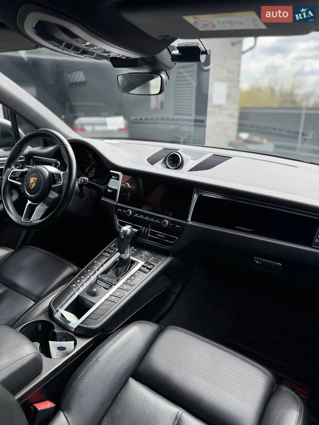 2020 Porsche Macan - мініатюра 22