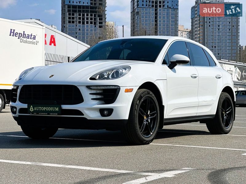 Porsche Macan 2015