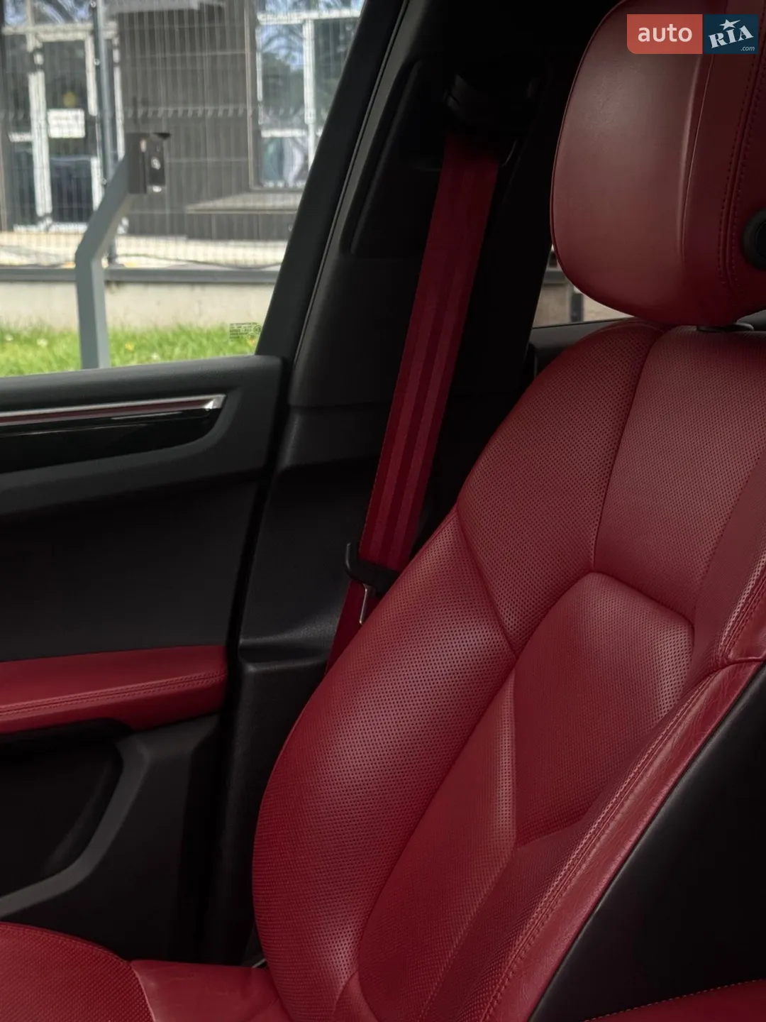 2018 Porsche Macan - мініатюра 10