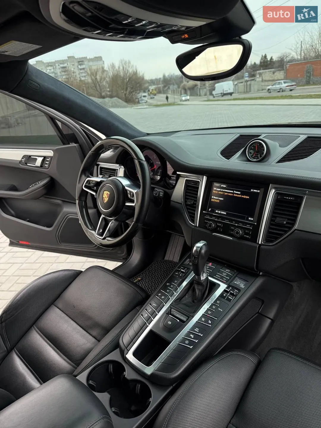 2015 Porsche Macan - мініатюра 2
