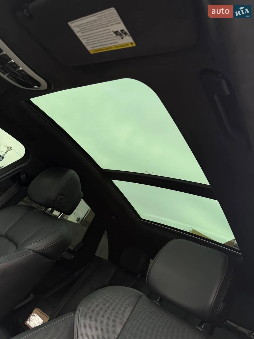 2015 Porsche Macan - мініатюра 28
