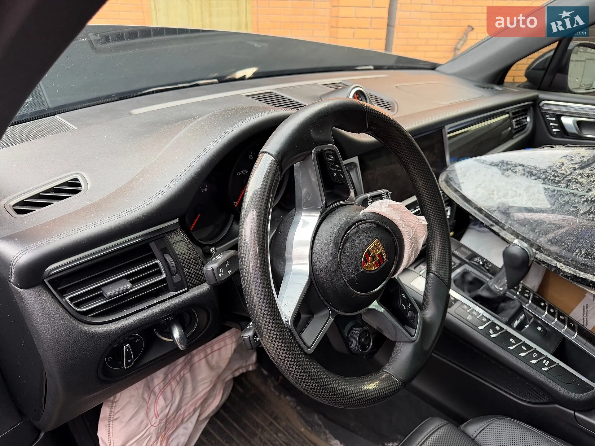 2021 Porsche Macan - мініатюра 16