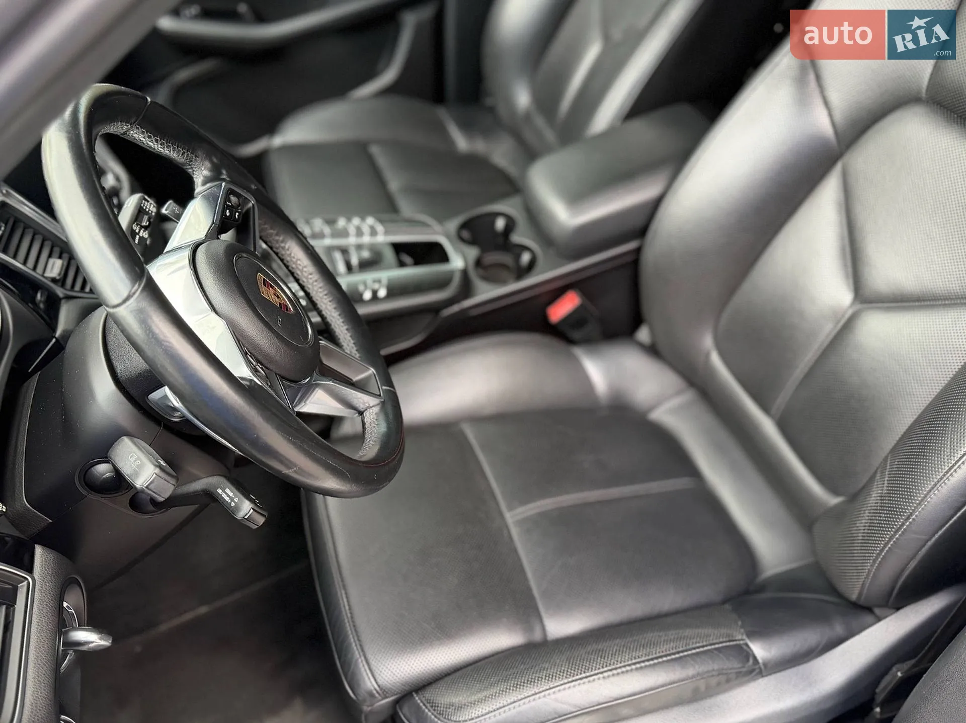 2016 Porsche Macan - мініатюра 11