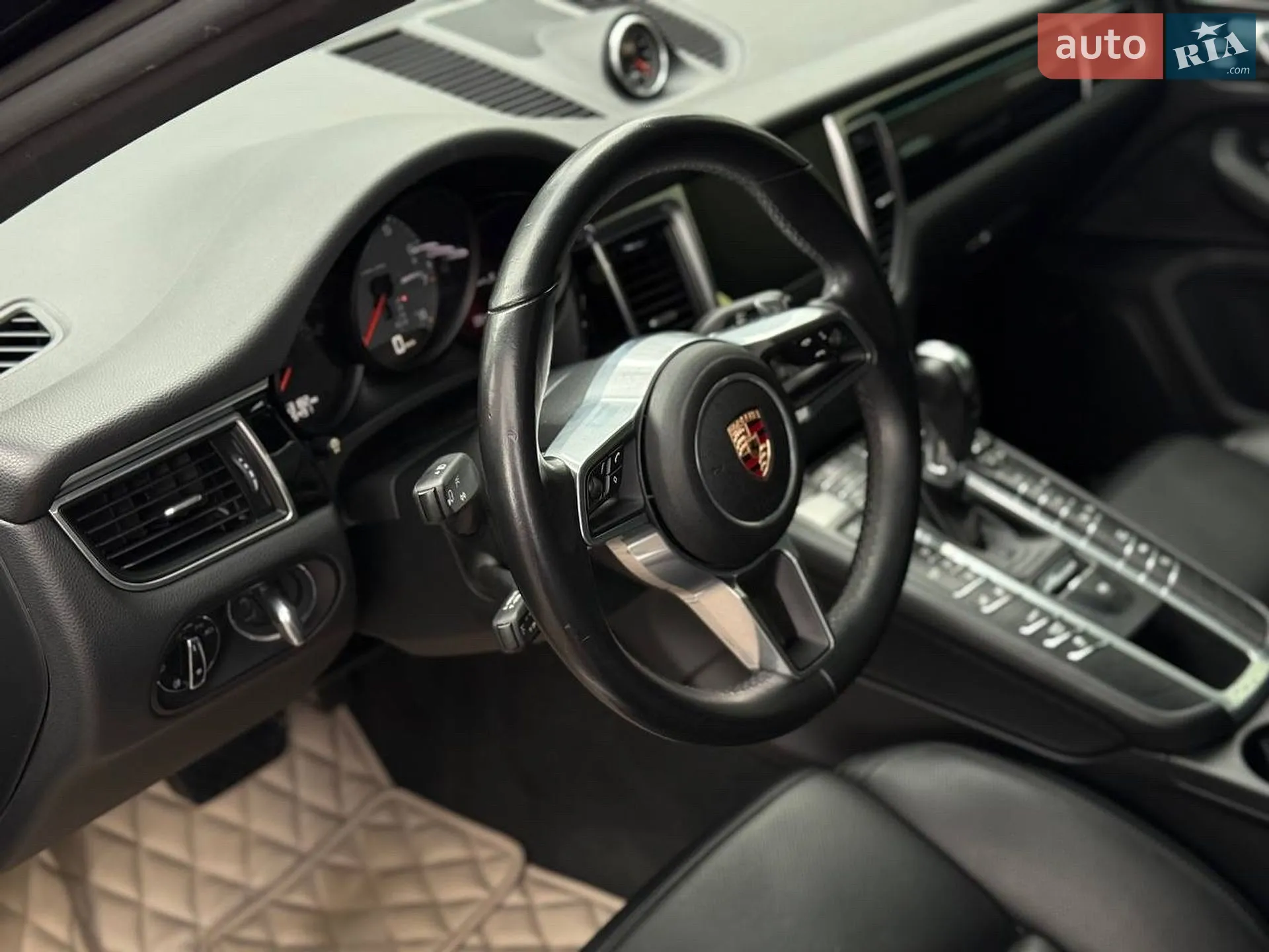 2018 Porsche Macan - мініатюра 14