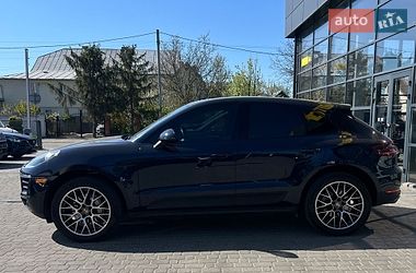 Позашляховик / Кросовер Porsche Macan 2017 в Івано-Франківську