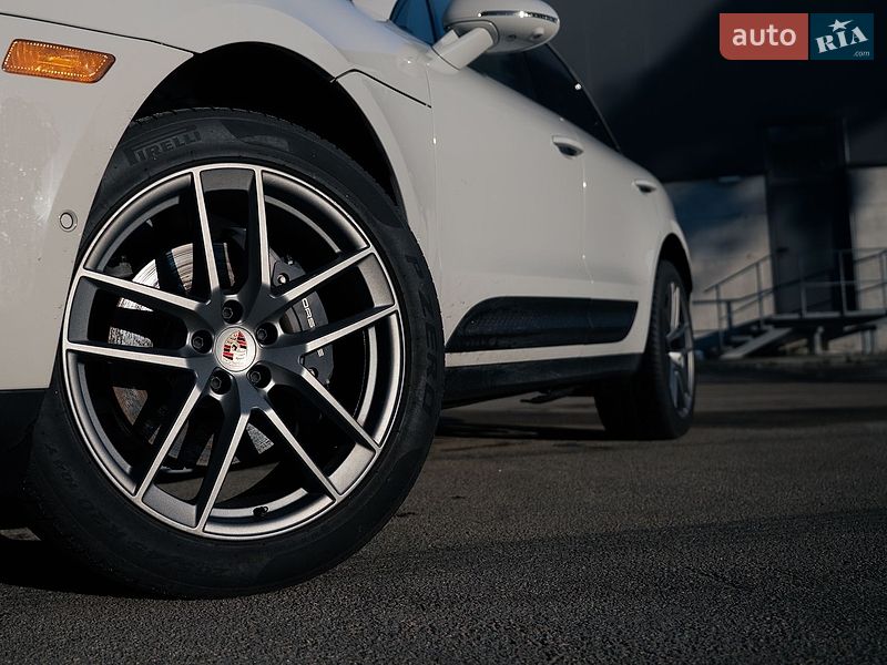 Внедорожник / Кроссовер Porsche Macan 2022 в Киеве фото 11 Внедорожник / Кроссовер Porsche Macan 2022 в Киеве
