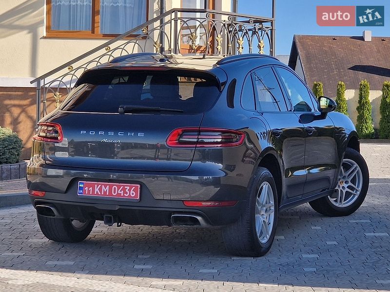 Внедорожник / Кроссовер Porsche Macan 2017 в Бориславе