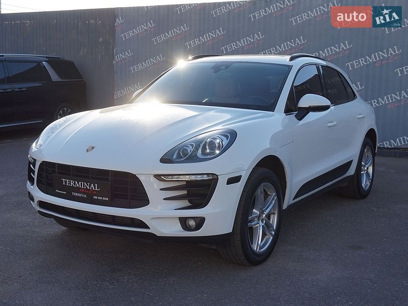 Внедорожник / Кроссовер Porsche Macan 2016 в Одессе