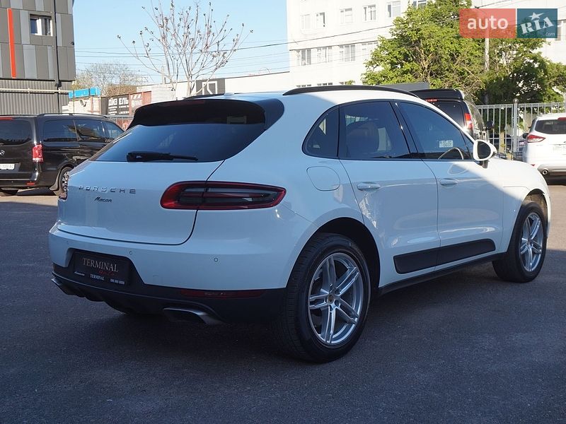 Внедорожник / Кроссовер Porsche Macan 2016 в Одессе