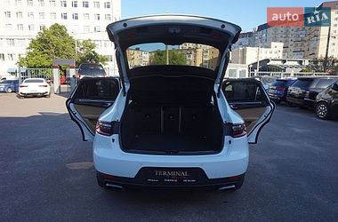 Внедорожник / Кроссовер Porsche Macan 2016 в Одессе