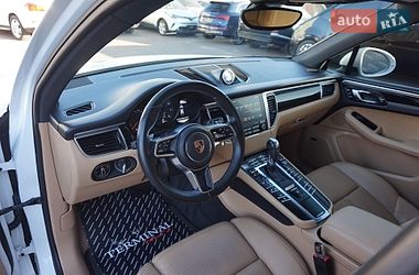 Внедорожник / Кроссовер Porsche Macan 2016 в Одессе
