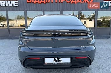 Внедорожник / Кроссовер Porsche Macan 2025 в Киеве