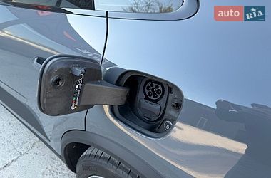 Внедорожник / Кроссовер Porsche Macan 2025 в Киеве