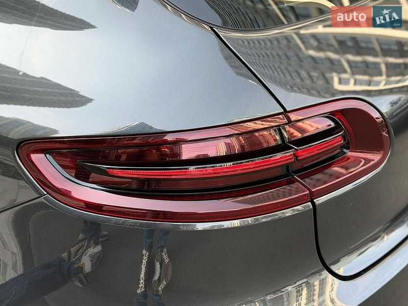 Внедорожник / Кроссовер Porsche Macan 2016 в Киеве