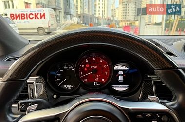Внедорожник / Кроссовер Porsche Macan 2016 в Киеве