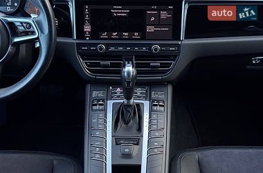 Внедорожник / Кроссовер Porsche Macan 2020 в Киеве