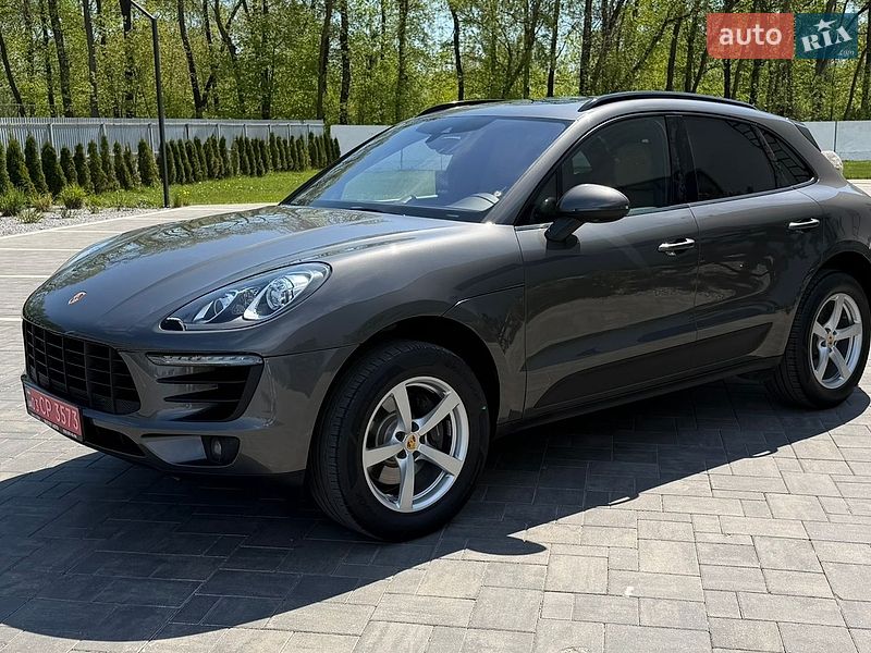 Внедорожник / Кроссовер Porsche Macan 2018 в Луцке