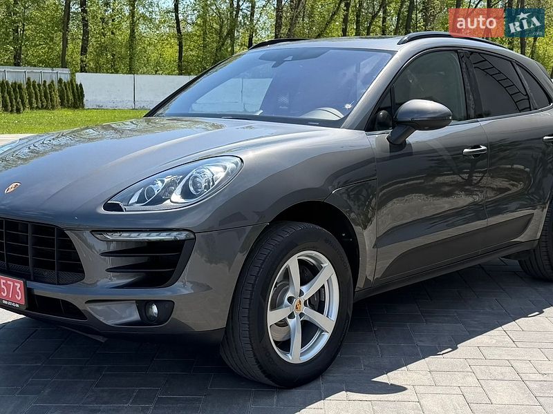 Внедорожник / Кроссовер Porsche Macan 2018 в Луцке