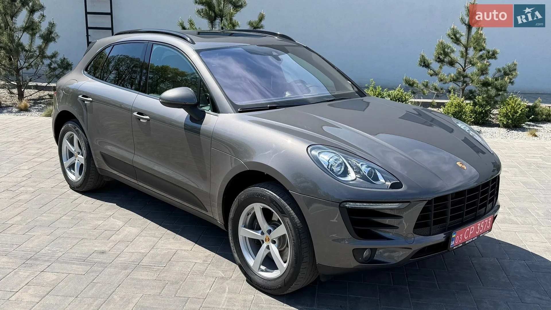 2018 Porsche Macan - мініатюра 9