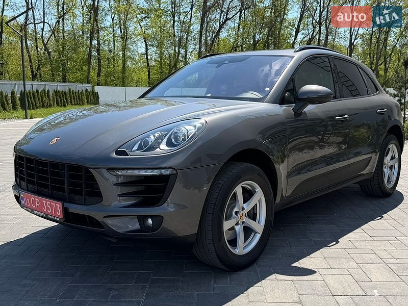 Внедорожник / Кроссовер Porsche Macan 2018 в Луцке