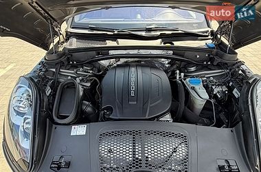 Внедорожник / Кроссовер Porsche Macan 2018 в Луцке