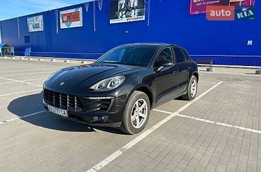 Позашляховик / Кросовер Porsche Macan 2016 в Вінниці