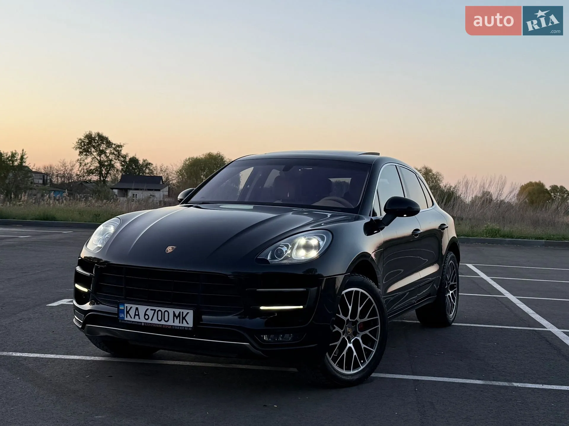 2015 Porsche Macan - мініатюра 2