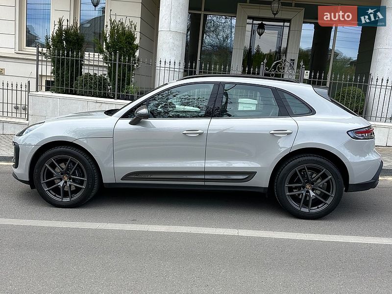 Внедорожник / Кроссовер Porsche Macan 2023 в Киеве