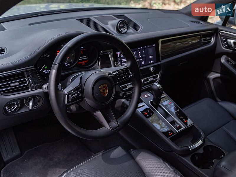 Внедорожник / Кроссовер Porsche Macan 2022 в Киеве