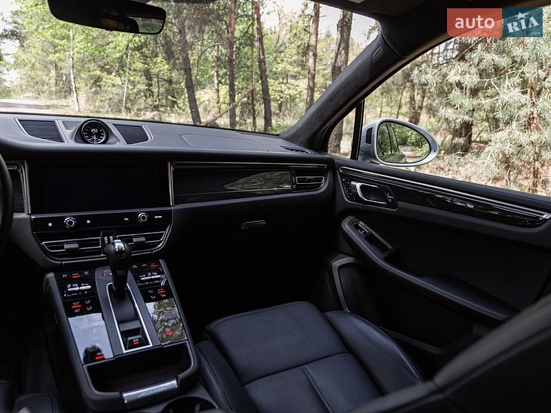 Внедорожник / Кроссовер Porsche Macan 2022 в Киеве