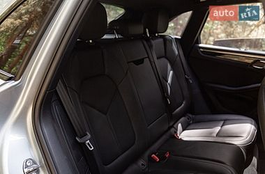 Внедорожник / Кроссовер Porsche Macan 2022 в Киеве