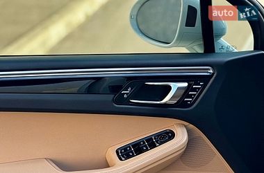 Внедорожник / Кроссовер Porsche Macan 2022 в Харькове