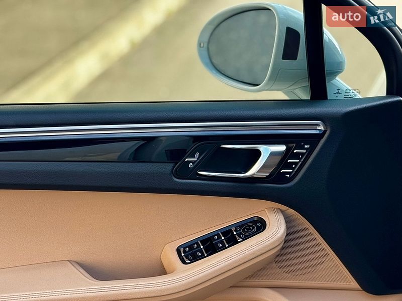 Внедорожник / Кроссовер Porsche Macan 2022 в Харькове