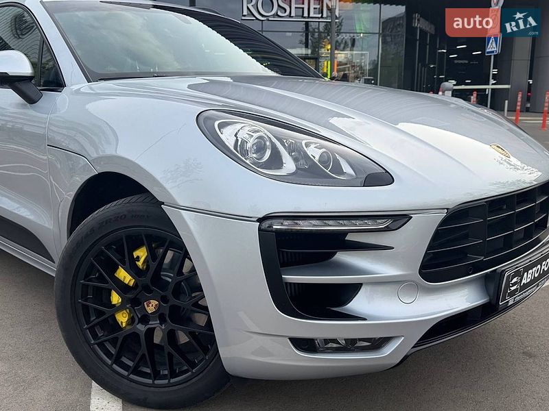 Внедорожник / Кроссовер Porsche Macan 2014 в Киеве
