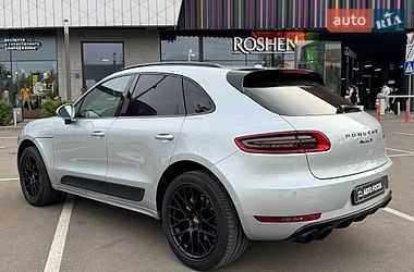Внедорожник / Кроссовер Porsche Macan 2014 в Киеве