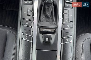 Внедорожник / Кроссовер Porsche Macan 2014 в Киеве