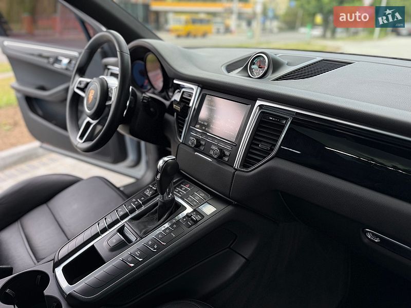Внедорожник / Кроссовер Porsche Macan 2016 в Днепре