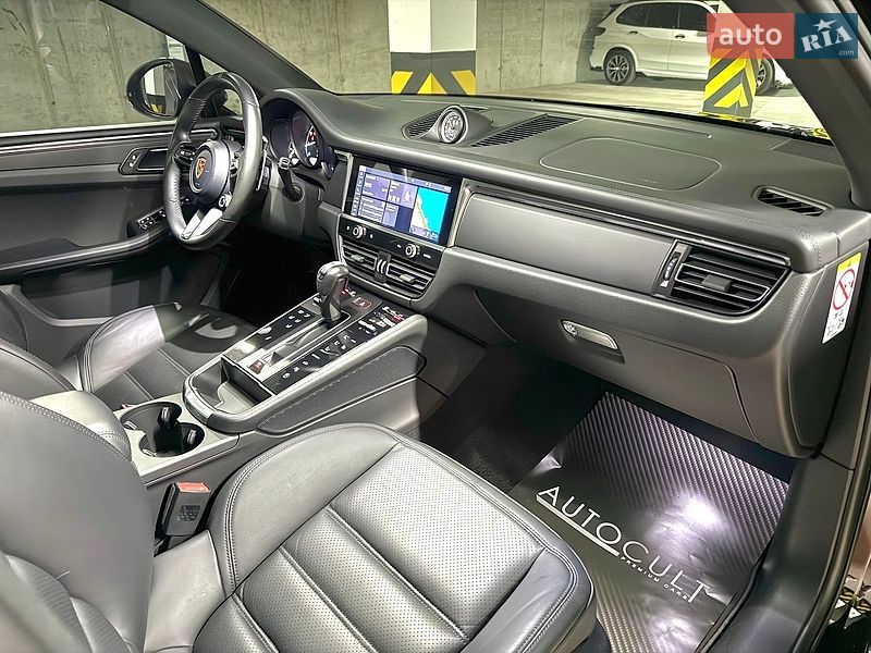Позашляховик / Кросовер Porsche Macan 2022 в Дніпрі фото 37 Позашляховик / Кросовер Porsche Macan 2022 в Дніпрі