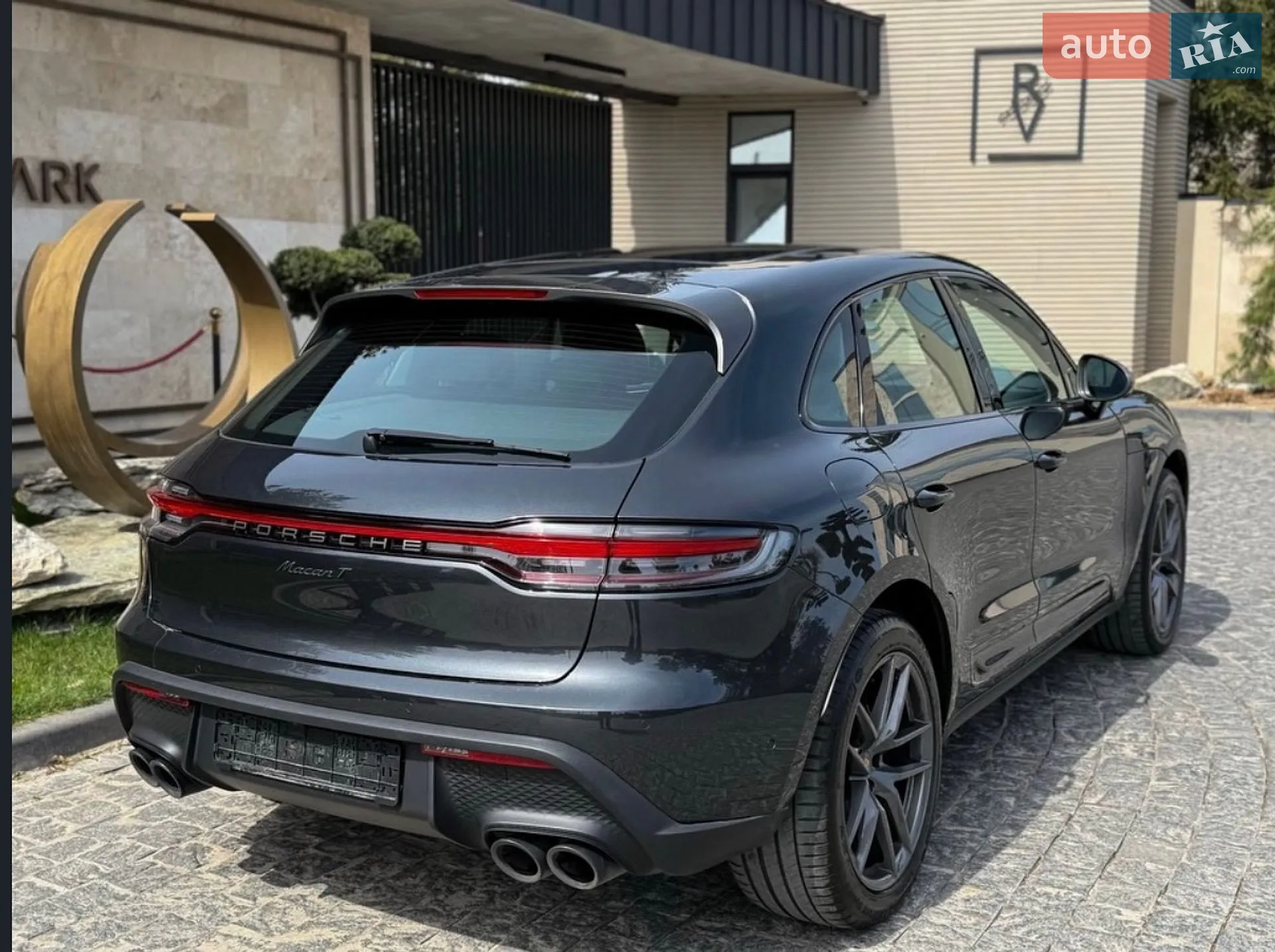 2024 Porsche Macan - мініатюра 4